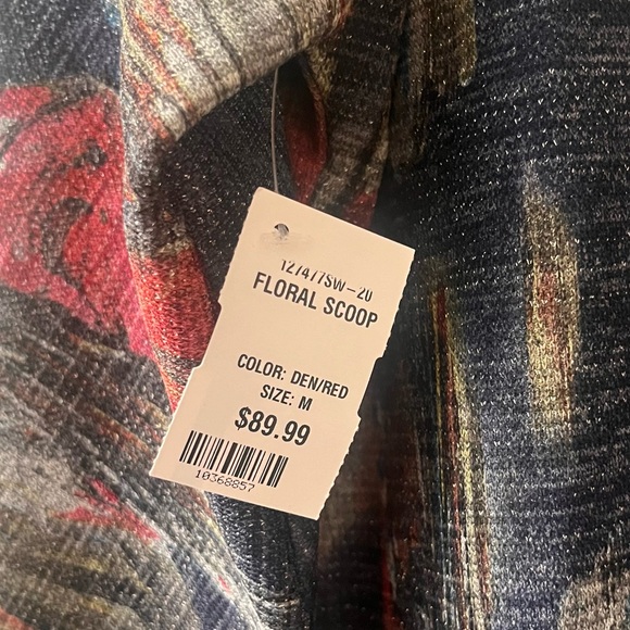 🏷️ 🆕 🎉 nwt! • multicolor abstract metallic knit floral scoop neck top - Picture 17 of 17